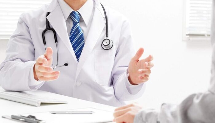 鼠径ヘルニアは恥ずかしがらずに受診！早期治療のすすめ
